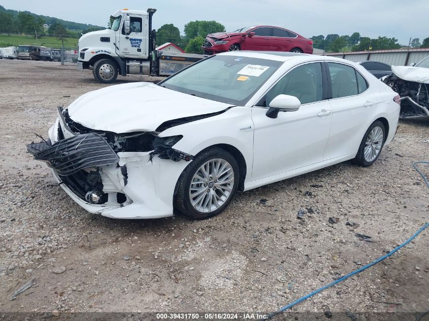 2018 Toyota Camry Hybrid Xle VIN: 4T1B21HK6JU004977 Lot: 39431750