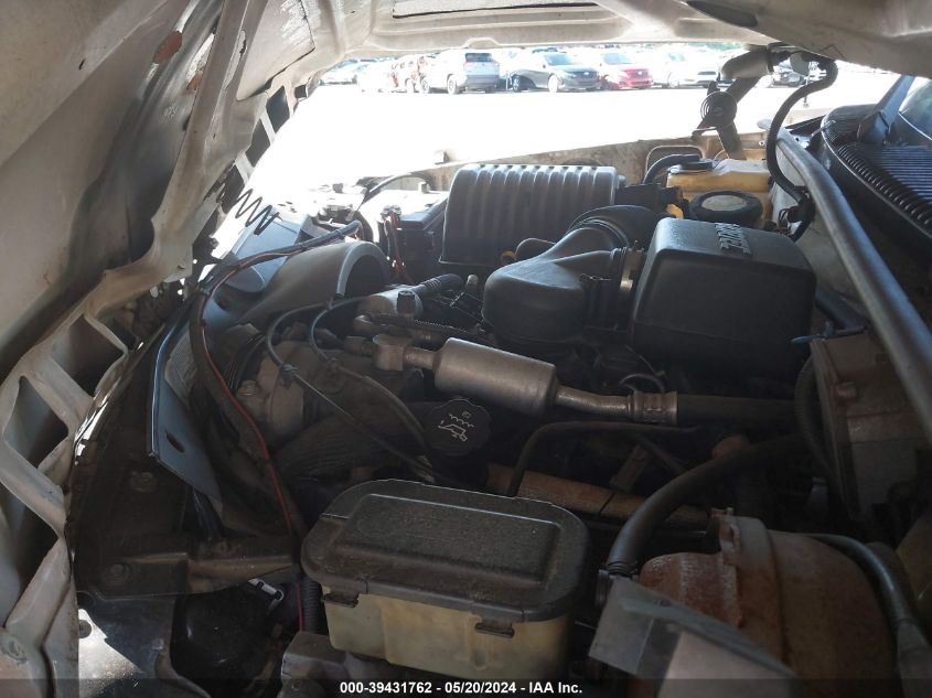 2000 Chevrolet C2500 VIN: 1GCGC24R8YR187604 Lot: 39431762