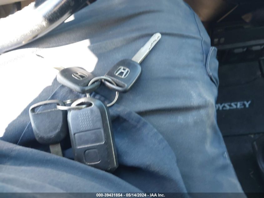 2007 Honda Odyssey Touring VIN: 5FNRL38817B044286 Lot: 39431854