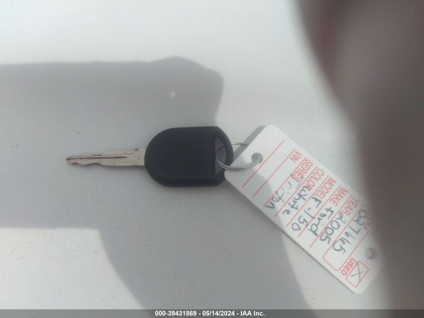 2005 Ford F-150 Stx/Xl/Xlt VIN: 1FTRF122X5NB27665 Lot: 39431869