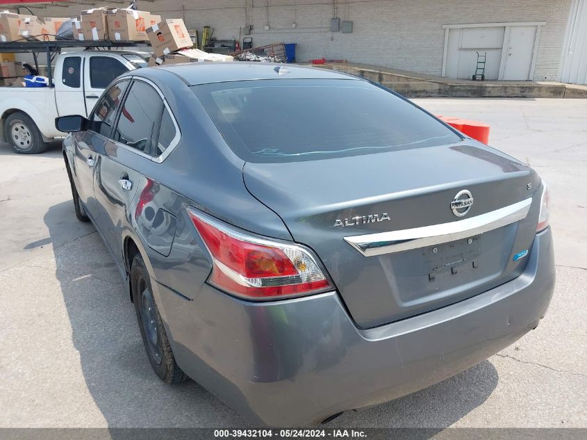 2014 Nissan Altima 2.5 S VIN: 1N4AL3AP3EN331437 Lot: 39432104