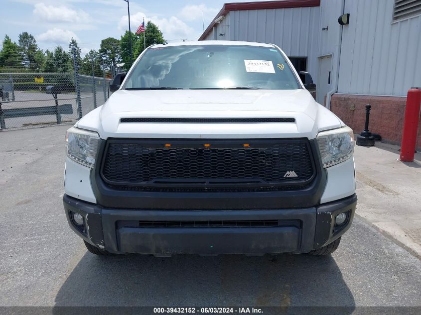 2016 Toyota Tundra Sr5 5.7L V8 VIN: 5TFDW5F1XGX559781 Lot: 39432152