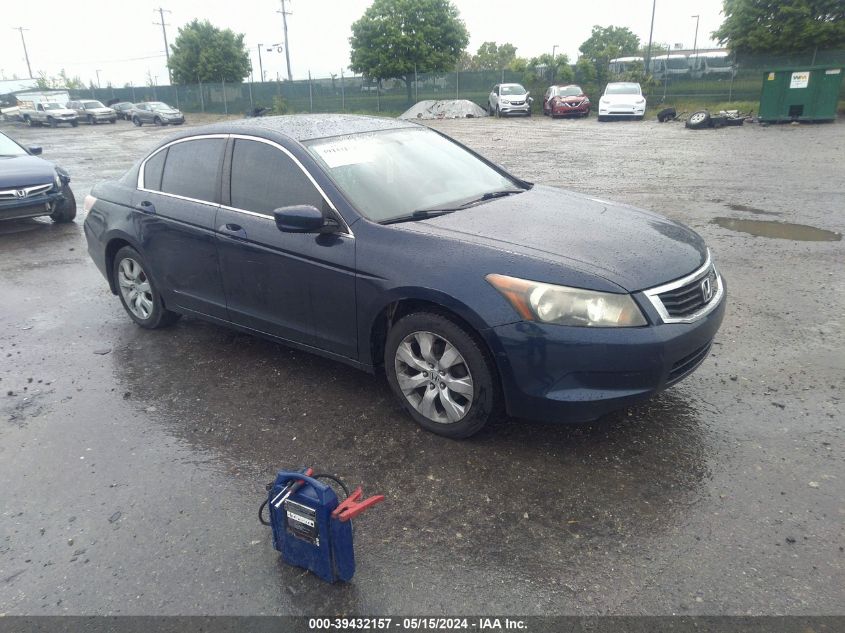 2008 Honda Accord Ex VIN: 1HGCP26738A015592 Lot: 39432157