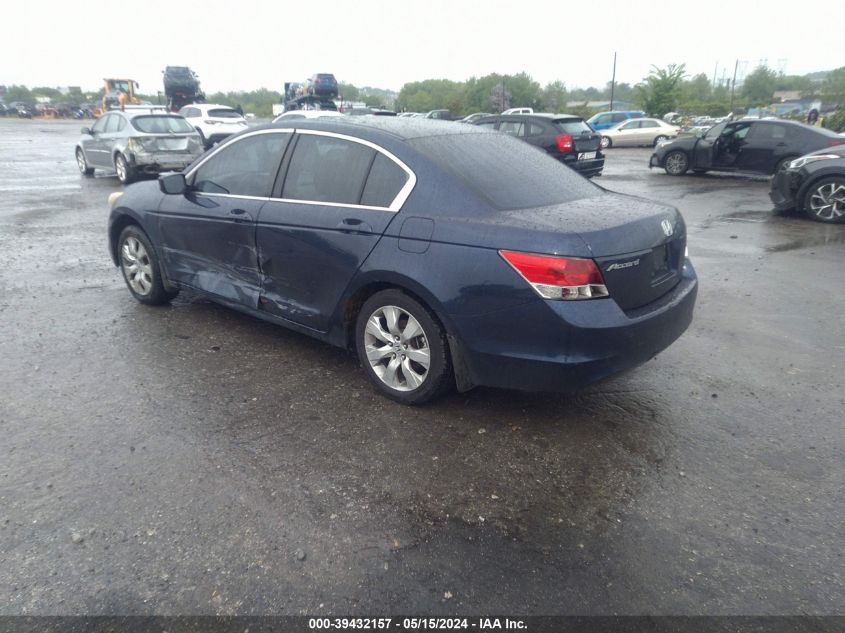 2008 Honda Accord Ex VIN: 1HGCP26738A015592 Lot: 39432157