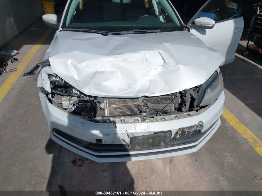 2017 Volkswagen Jetta 1.4T Se VIN: 3VWDB7AJXHM317141 Lot: 39432161