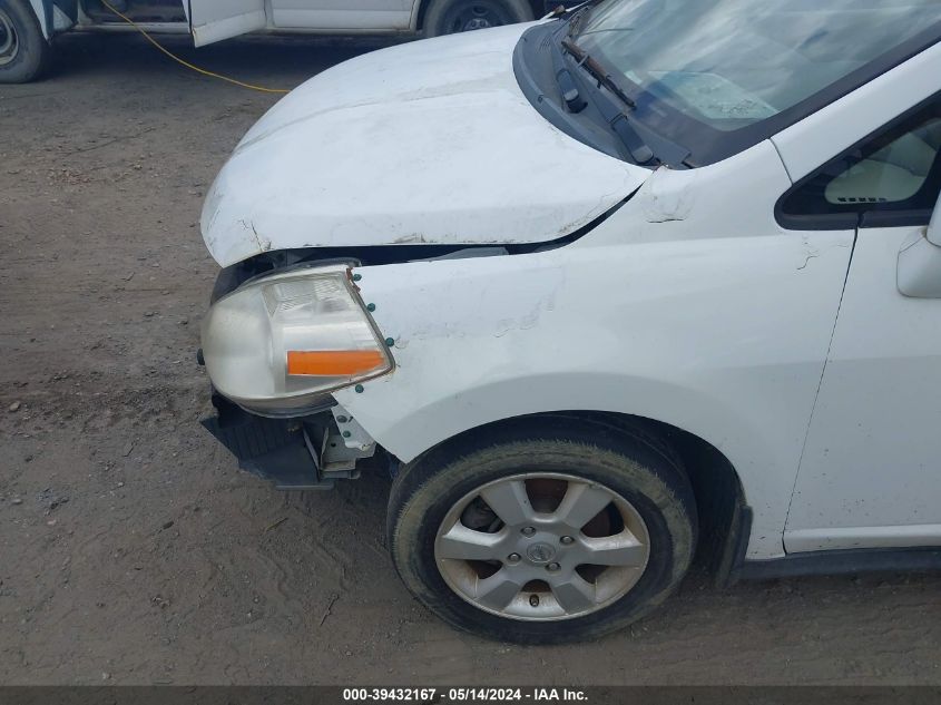 2008 Nissan Versa 1.8Sl VIN: 3N1BC13E88L400449 Lot: 39432167