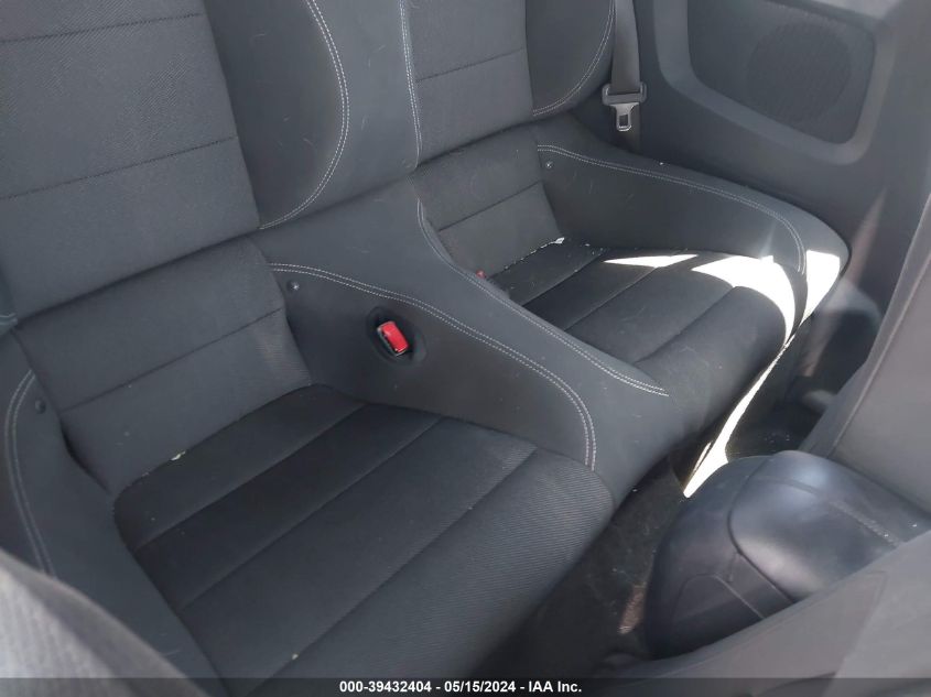 2015 Ford Mustang V6 VIN: 1FATP8EM4F5350655 Lot: 39432404