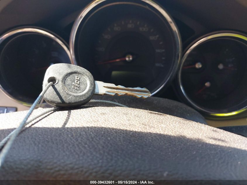 2008 Cadillac Cts Standard VIN: 1G6DJ577280137812 Lot: 39432601