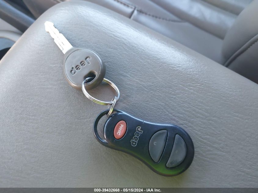 2000 Jeep Grand Cherokee Limited VIN: 1J4GW58N1YC223436 Lot: 39432668