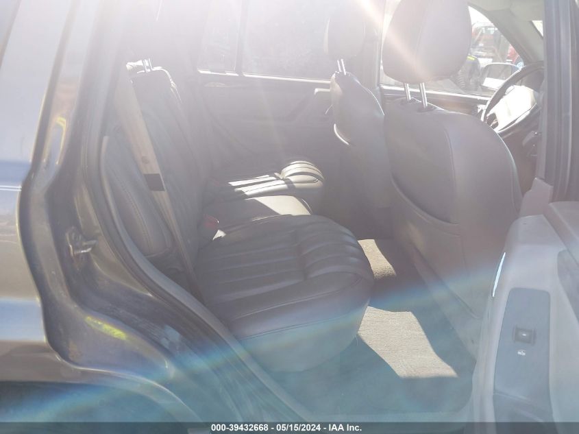 2000 Jeep Grand Cherokee Limited VIN: 1J4GW58N1YC223436 Lot: 39432668