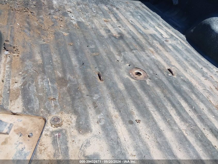 2004 Ford F-350 Lariat/Xl/Xlt VIN: 1FTWW32P44EC69776 Lot: 39432671