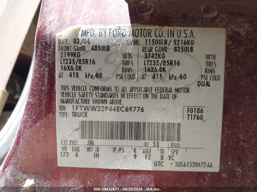 2004 Ford F-350 Lariat/Xl/Xlt VIN: 1FTWW32P44EC69776 Lot: 39432671
