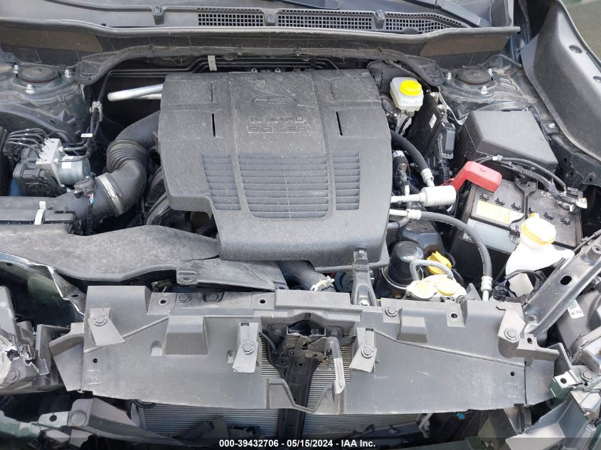 2022 Subaru Forester Touring VIN: JF2SKARCXNH526068 Lot: 39432706