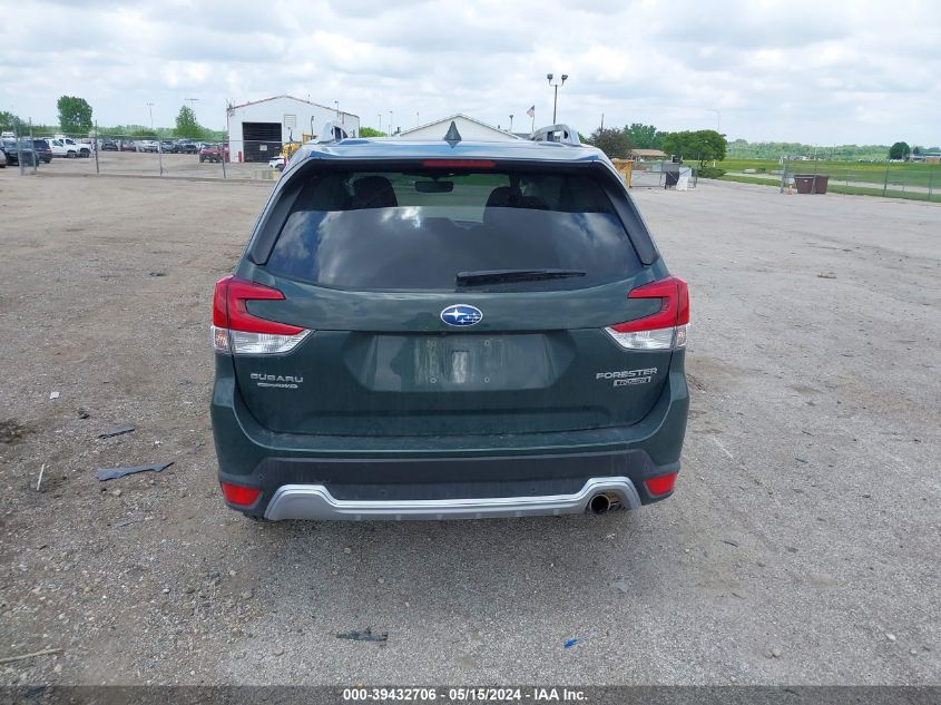 2022 Subaru Forester Touring VIN: JF2SKARCXNH526068 Lot: 39432706