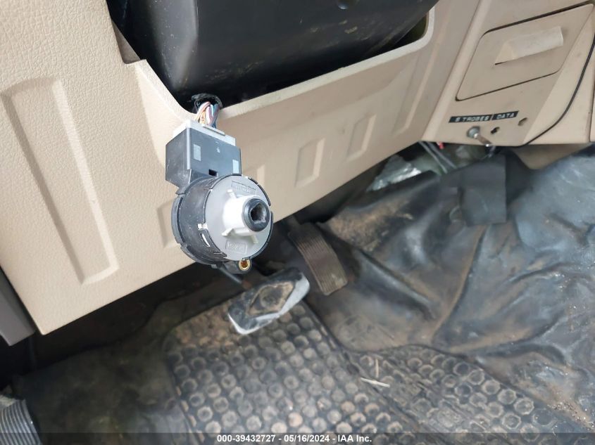 2008 Ford F-350 King Ranch/Lariat/Xl/Xlt VIN: 1FTWW30R88ED47082 Lot: 39432727