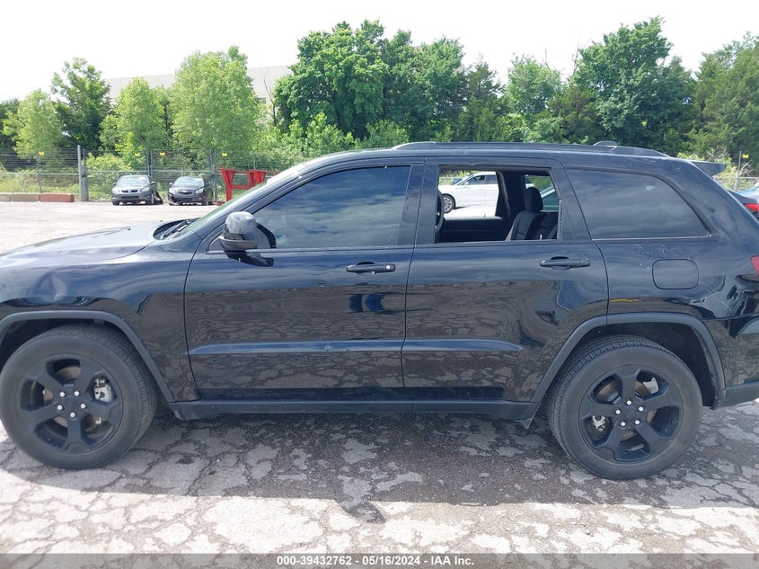 VIN 1C4RJEAG6MC883264 2021 JEEP GRAND CHEROKEE LAREDO