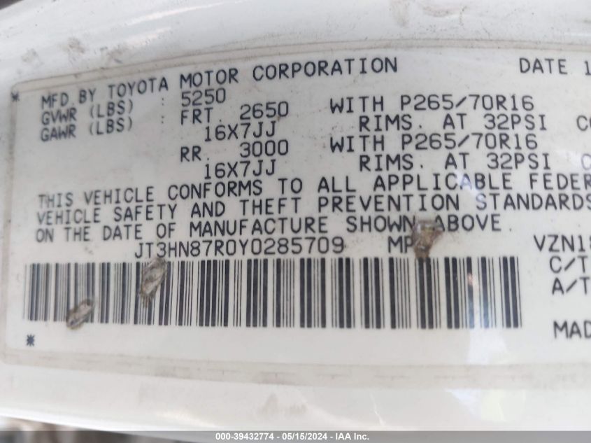 2000 Toyota 4Runner Limited V6 VIN: JT3HN87R0Y0285709 Lot: 39432774