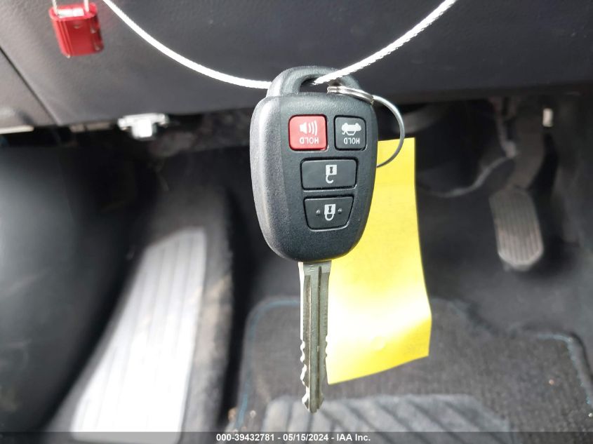 2016 Toyota Corolla S Plus VIN: 5YFBURHE2GP439735 Lot: 39432781