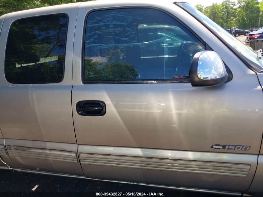 2000 Chevrolet Silverado 1500 Ls VIN: 1GCEC19V7YZ270318 Lot: 39432827