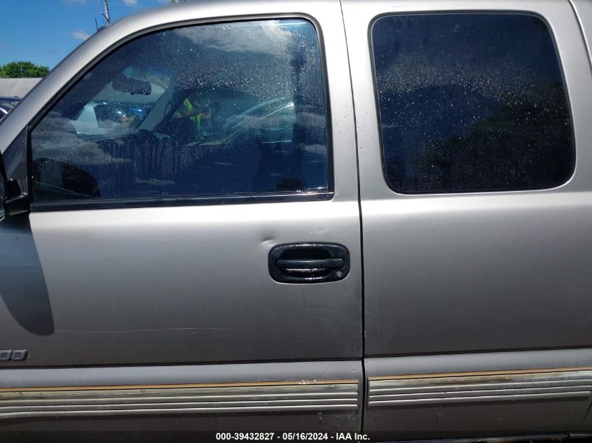 2000 Chevrolet Silverado 1500 Ls VIN: 1GCEC19V7YZ270318 Lot: 39432827