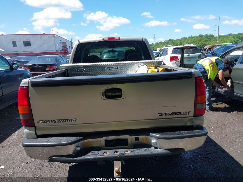 2000 Chevrolet Silverado 1500 Ls VIN: 1GCEC19V7YZ270318 Lot: 39432827