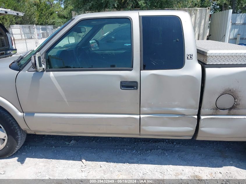 2001 GMC Sonoma VIN: 1GTCS19W718200025 Lot: 39432849