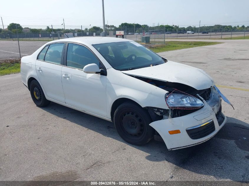 2010 Volkswagen Jetta S VIN: 3VWJX7AJ9AM002728 Lot: 39432876