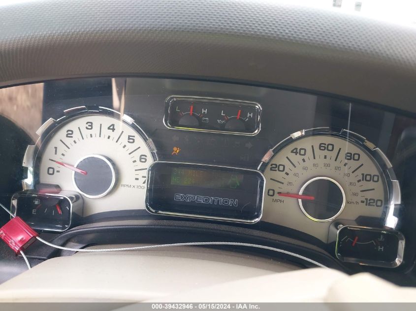 2010 Ford Expedition Eddie Bauer/King Ranch VIN: 1FMJU1J59AEB57034 Lot: 39432946