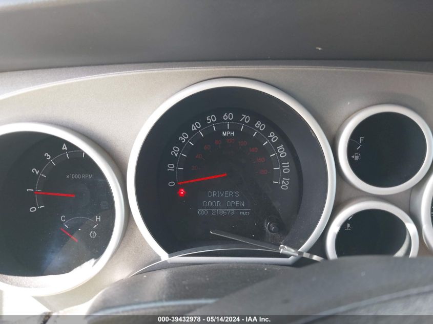 2011 Toyota Sequoia Sr5 4.6L V8 VIN: 5TDZM5G11BS003089 Lot: 39432978