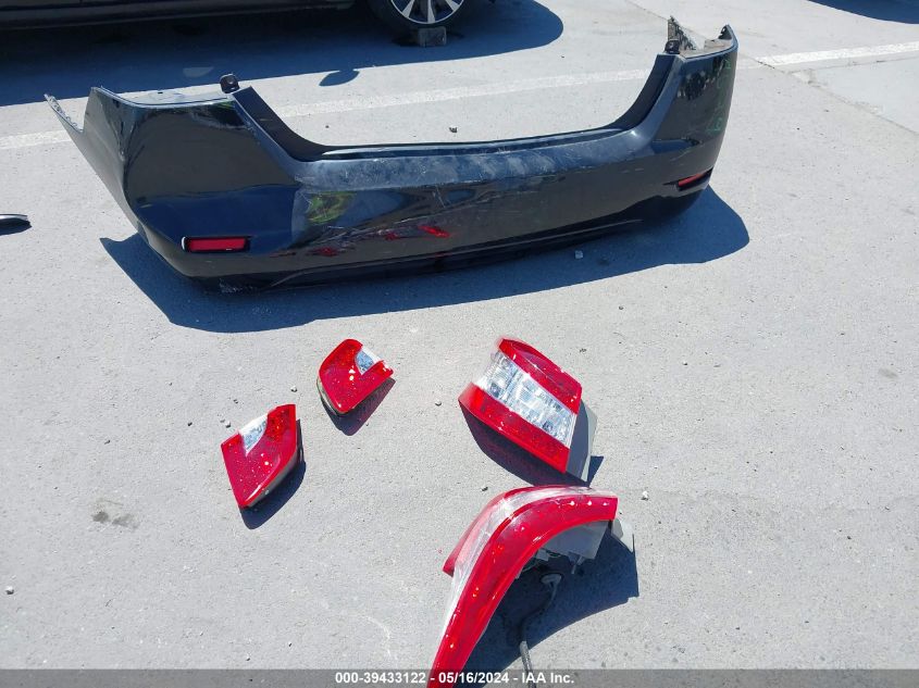 2014 Nissan Sentra S VIN: 3N1AB7AP3EY242123 Lot: 39433122