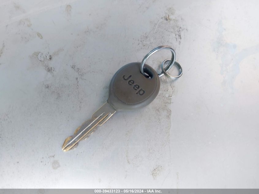 2001 Jeep Grand Cherokee Laredo VIN: 1J4GX48S71C676771 Lot: 39433123