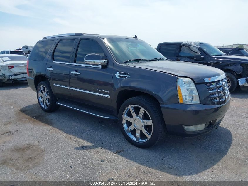 2010 Cadillac Escalade Luxury VIN: 1GYUCBEF9AR156014 Lot: 39433124