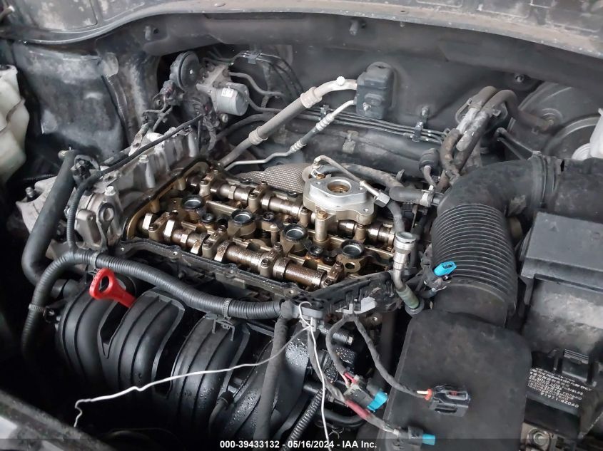 2017 Hyundai Santa Fe Sport 2.4L VIN: 5XYZT3LB8HG392258 Lot: 39433132