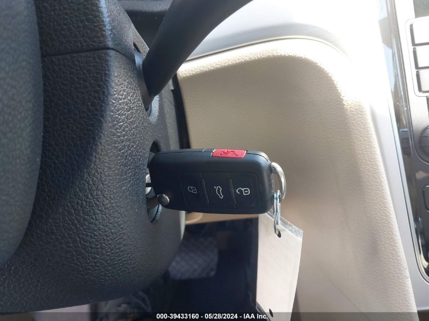 2012 Volkswagen Passat 2.5L Se VIN: 1VWBH7A31CC061022 Lot: 39433160