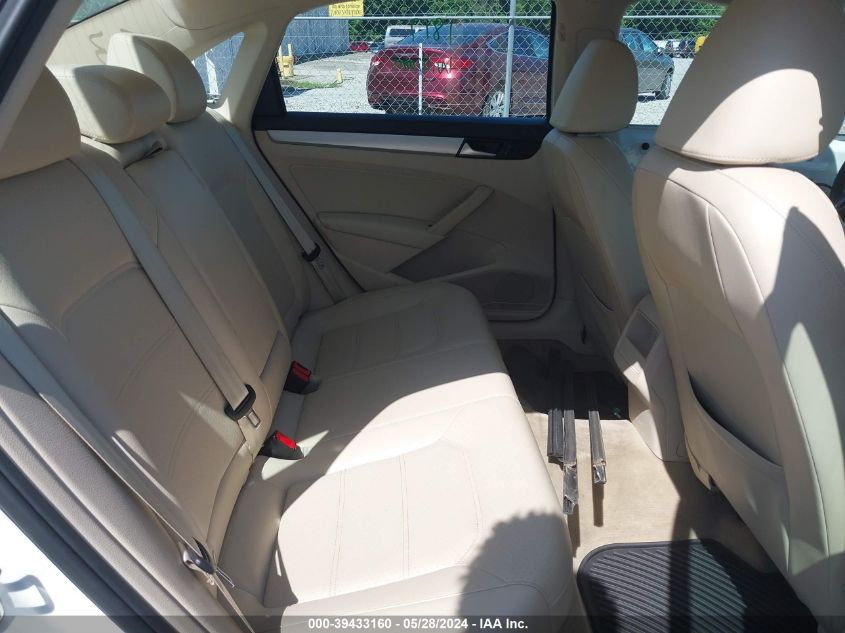 2012 Volkswagen Passat 2.5L Se VIN: 1VWBH7A31CC061022 Lot: 39433160