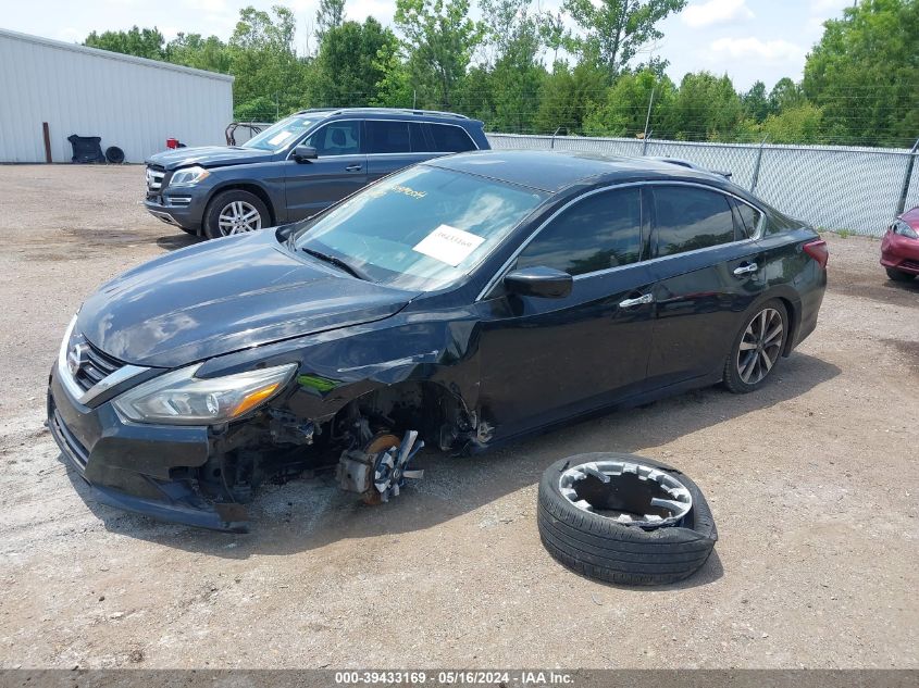 2017 Nissan Altima 2.5 Sr VIN: 1N4AL3AP4HN318488 Lot: 39433169