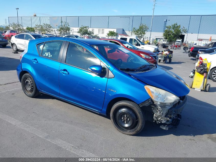 2013 Toyota Prius C Three VIN: JTDKDTB31D1058690 Lot: 39433224