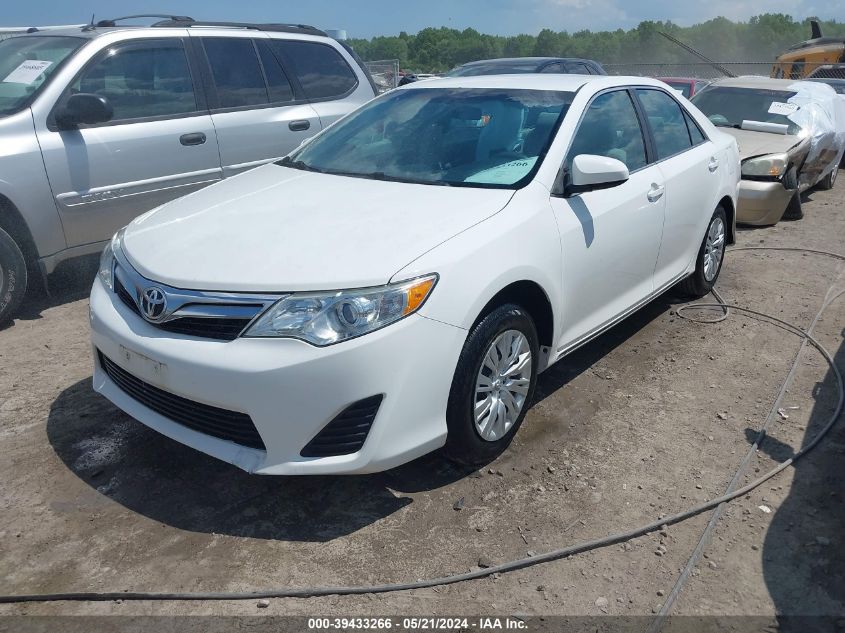 2014 Toyota Camry Le VIN: 4T4BF1FKXER344605 Lot: 39433266