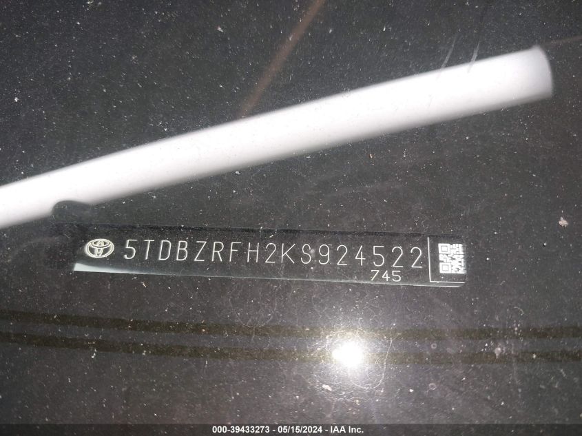 2019 Toyota Highlander Le VIN: 5TDBZRFH2KS924522 Lot: 39433273