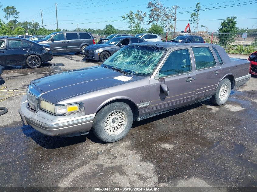 1996 Lincoln Town Car Executive VIN: 1LNLM81W4TY723502 Lot: 39433383