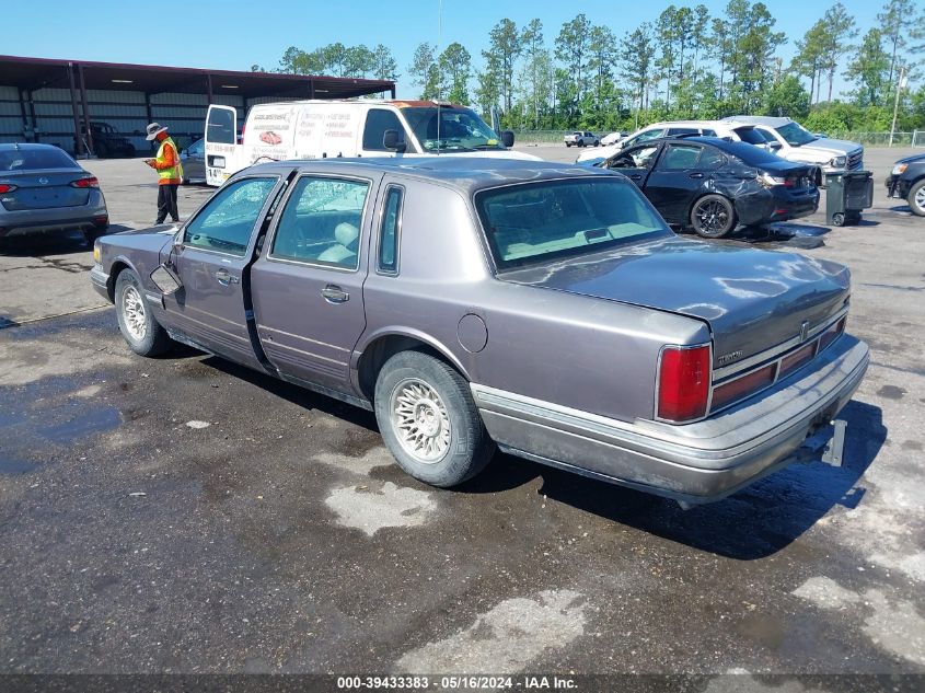 1996 Lincoln Town Car Executive VIN: 1LNLM81W4TY723502 Lot: 39433383