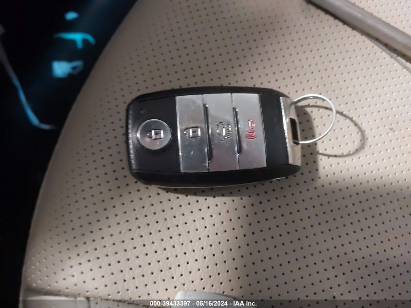 2015 Kia Optima Ex VIN: 5XXGN4A79FG365996 Lot: 39433397