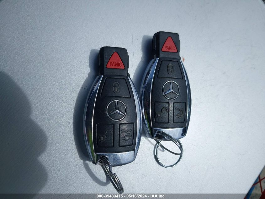 2013 Mercedes-Benz C 300 Luxury 4Matic/Sport 4Matic VIN: WDDGF8AB1DR282412 Lot: 39433415