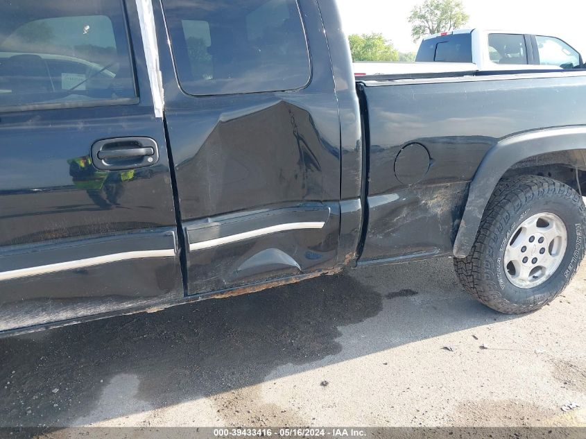 2004 Chevrolet Silverado 1500 Z71 VIN: 1GCEK19T24E169223 Lot: 39433416
