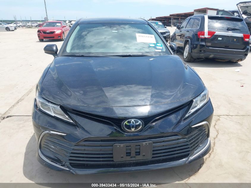 2021 Toyota Camry Le VIN: 4T1C11AK6MU480443 Lot: 39433434