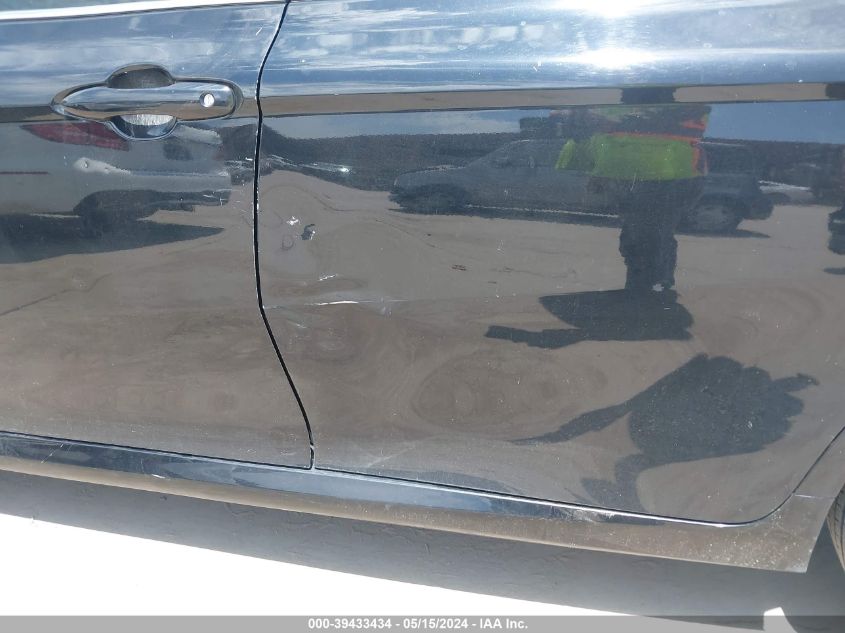 2021 Toyota Camry Le VIN: 4T1C11AK6MU480443 Lot: 39433434