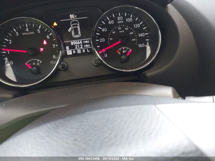 2015 Nissan Rogue Select S VIN: JN8AS5MT2FW661801 Lot: 39433456