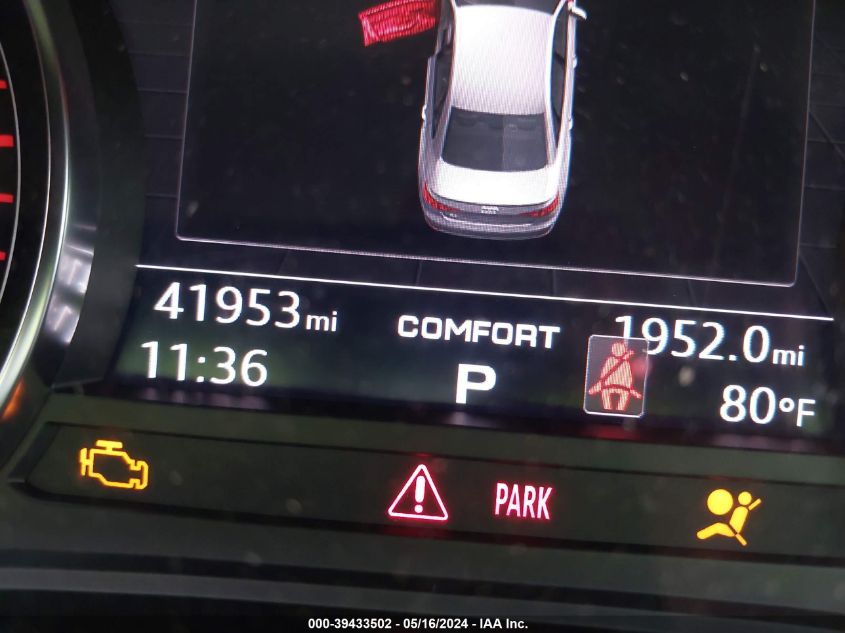 2018 Audi A4 2.0T Premium/2.0T Tech Premium VIN: WAUDNAF48JA048566 Lot: 39433502