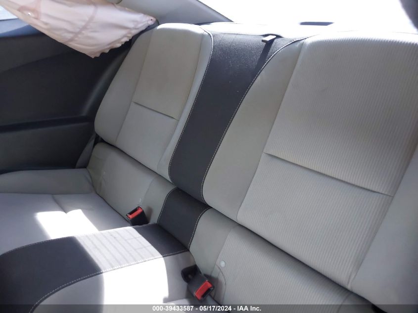 2011 Chevrolet Camaro 1Lt VIN: 2G1FB1ED0B9121229 Lot: 39433587