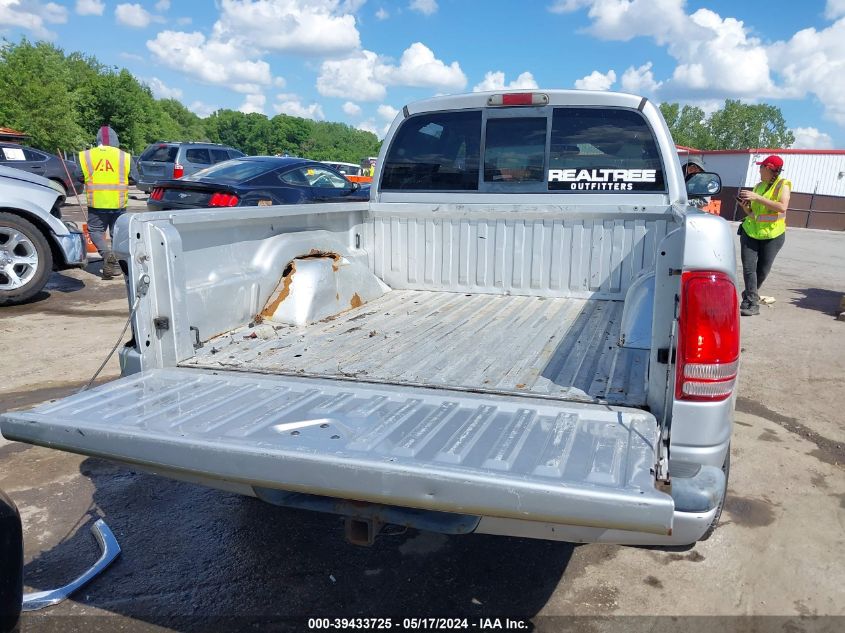 2003 Dodge Dakota Sport/Sxt VIN: 1D7HG38NX3S352565 Lot: 39433725